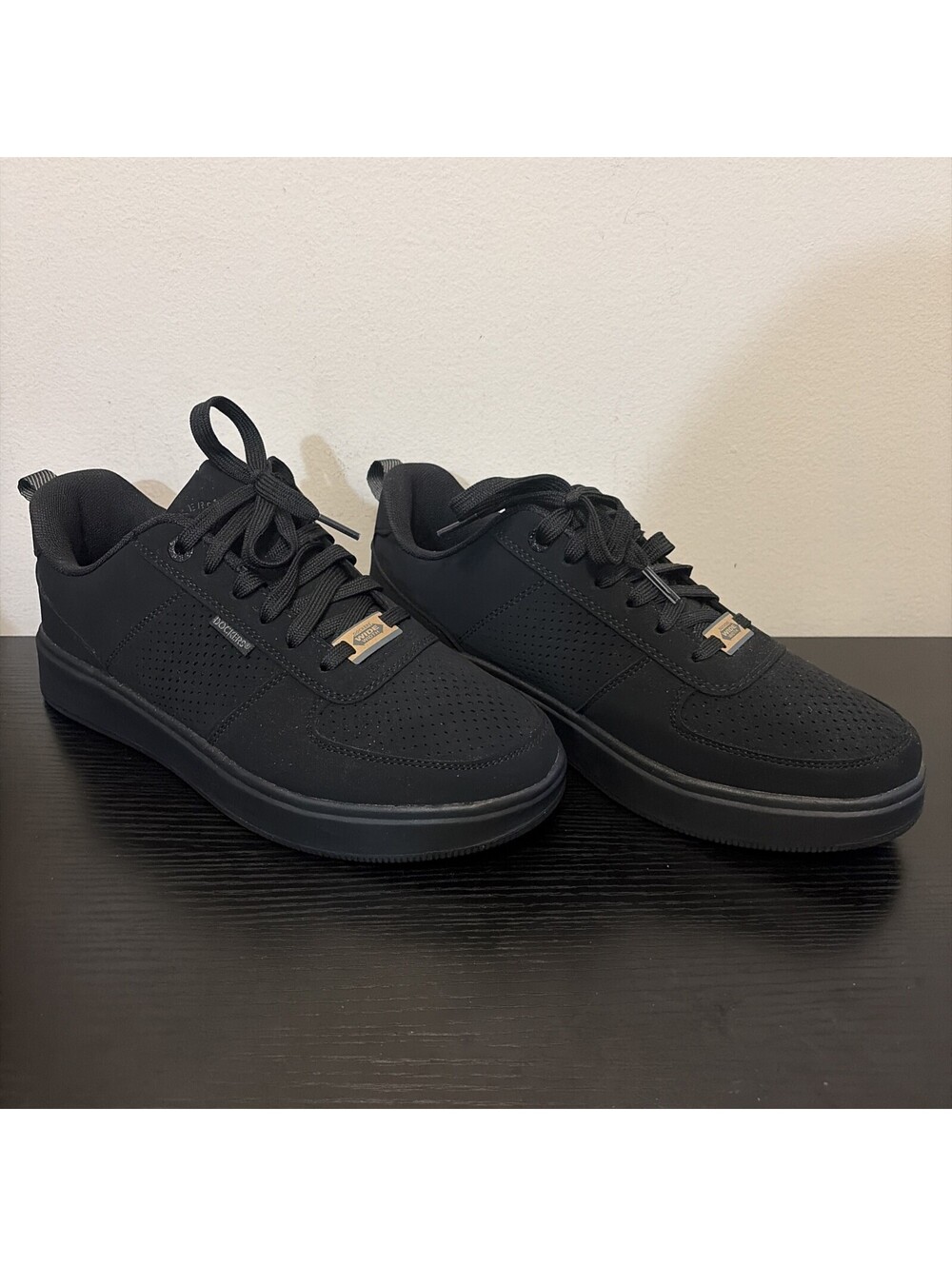 Dockers Overtime Laser Shoes Sneakers Black Mono DK228700 Wide